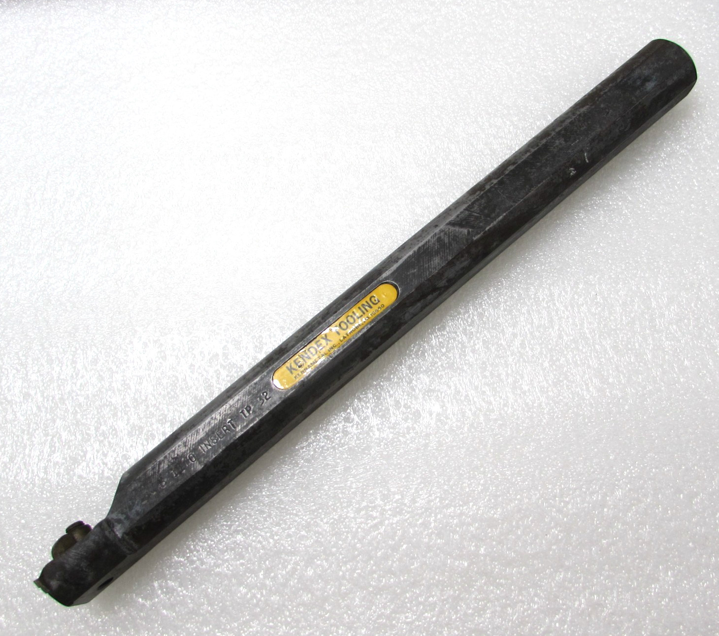 KENNAMETAL (KENDEX)  B-1110 TP-32 1- 1/8" Dia. Indexable Boring Bar 14" Long