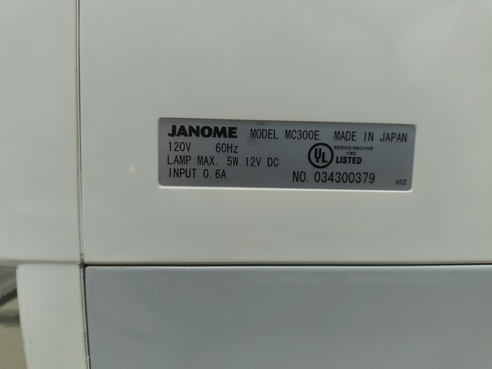 Janome MC300E Memory Craft 300E Computerized Embroidery Machine Tested Excellent