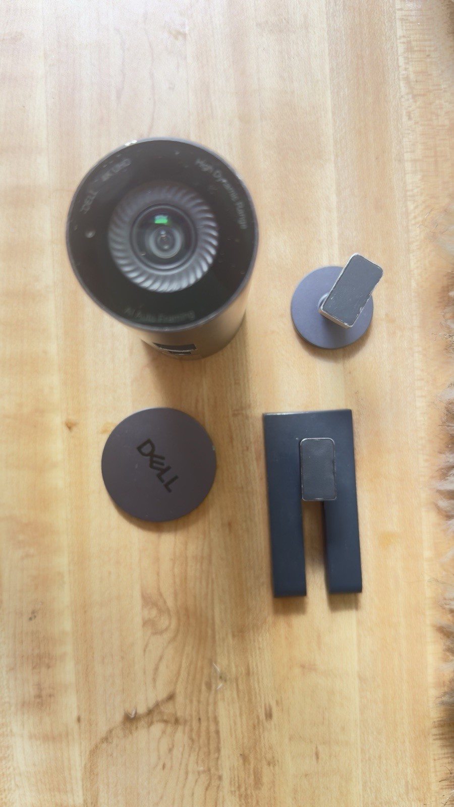 Dell WB7022 UltraSharp 4K UHD Webcam Video Camera-Fair Condition