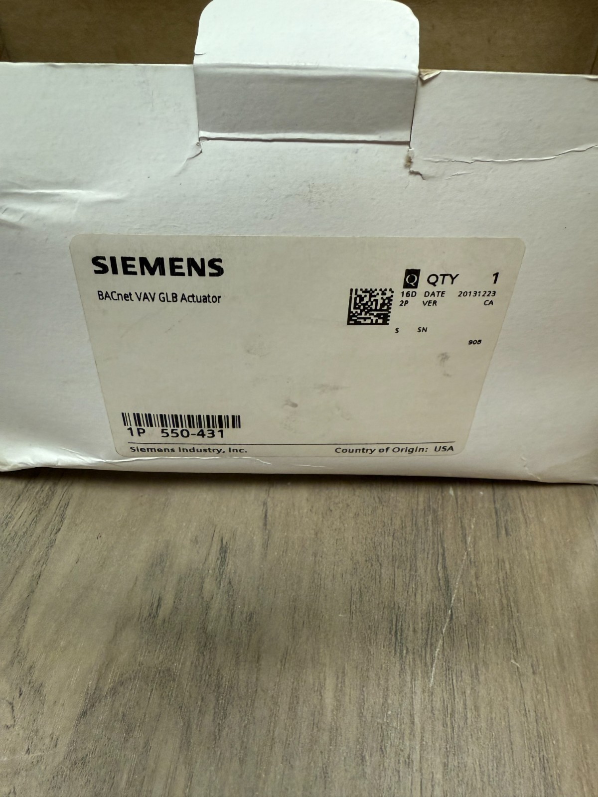 Siemens 550-431 Actuator 24 V BACnet VAV GLB missing mounting bracket Unit