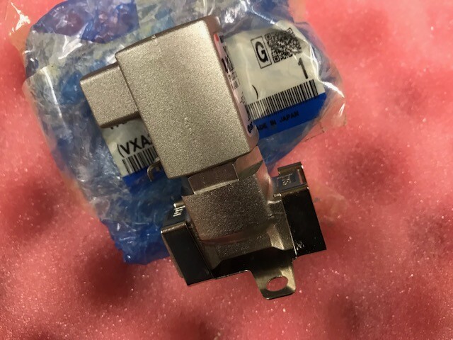 SMC VXA2132M-01-B PILOT VALVE, NOS