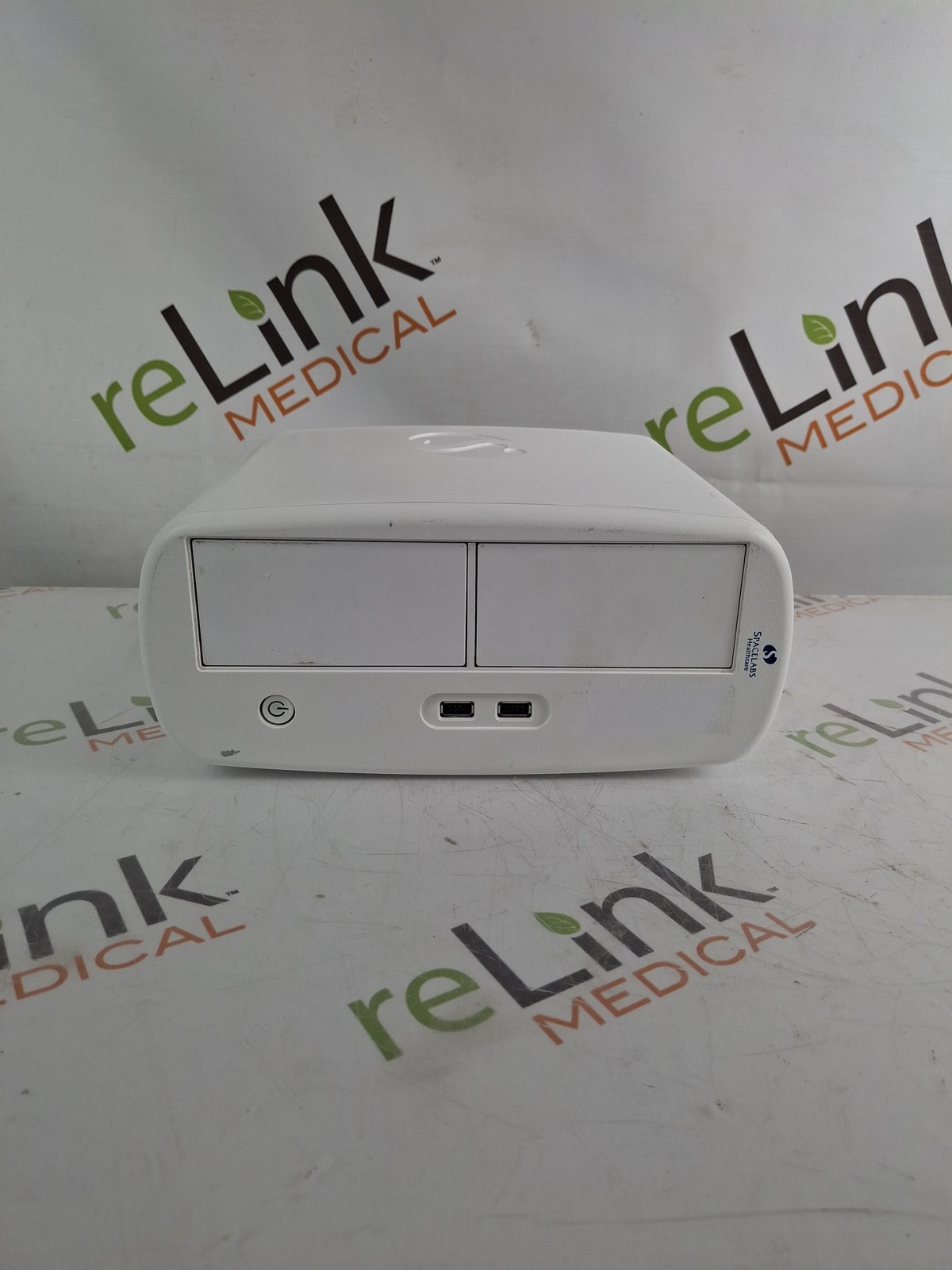 Spacelabs Healthcare Xprezzon Patient Monitor