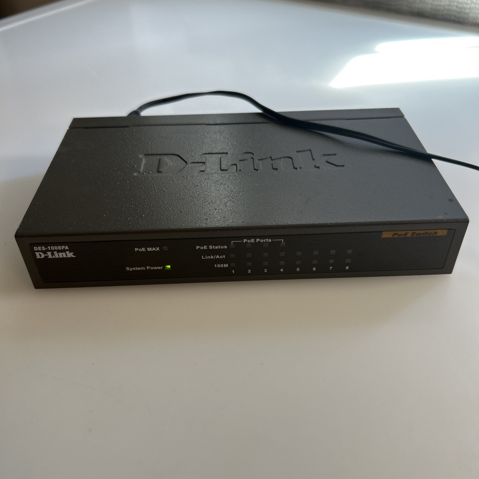 D-LINK DES-1008PA POE SWITCH untested Powers Up h29ws