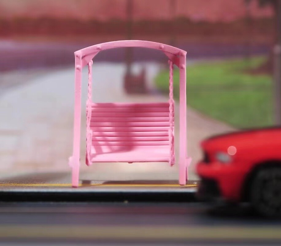 1:64 Painted Figure Model Miniature Resin Diorama Sand Pink Swing Ornament Toy