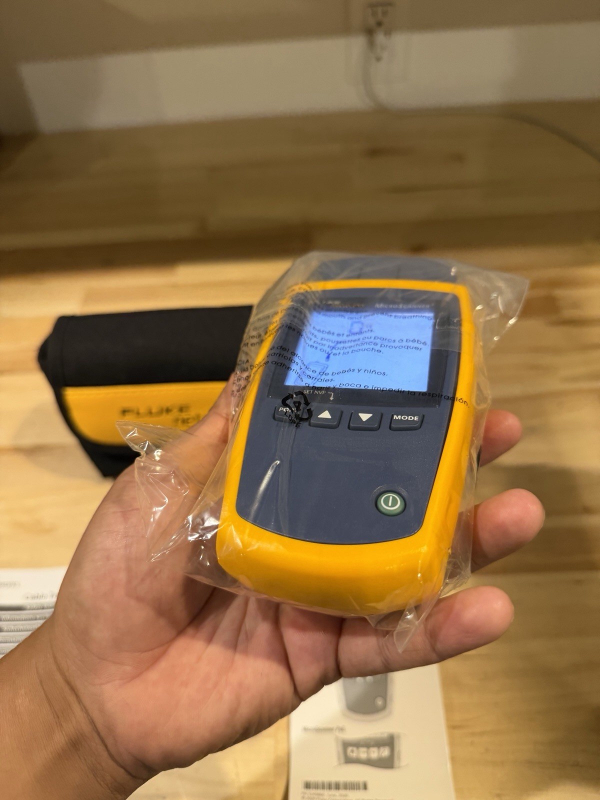 FLUKE NETWORKS MICROSCANNER 2 CABLE VERIFIER TESTER (TESTED)