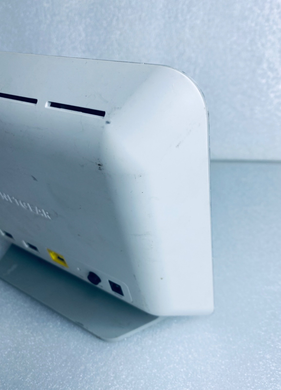 netgear Arlo VMB3000 Smart Home Base Station, White, Parts Or Repair - (READ)