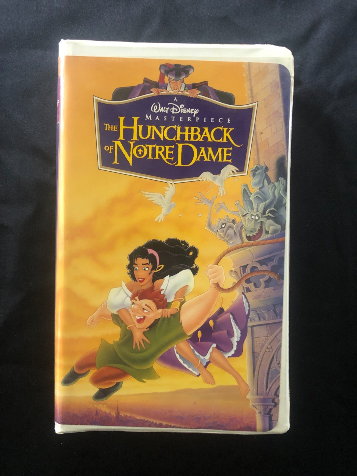 The Hunchback Of Notre Dame [VHS] masterpiece disney