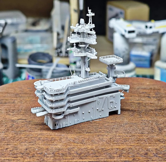 1/700 USS Ronald Reagan aircraft carrier island