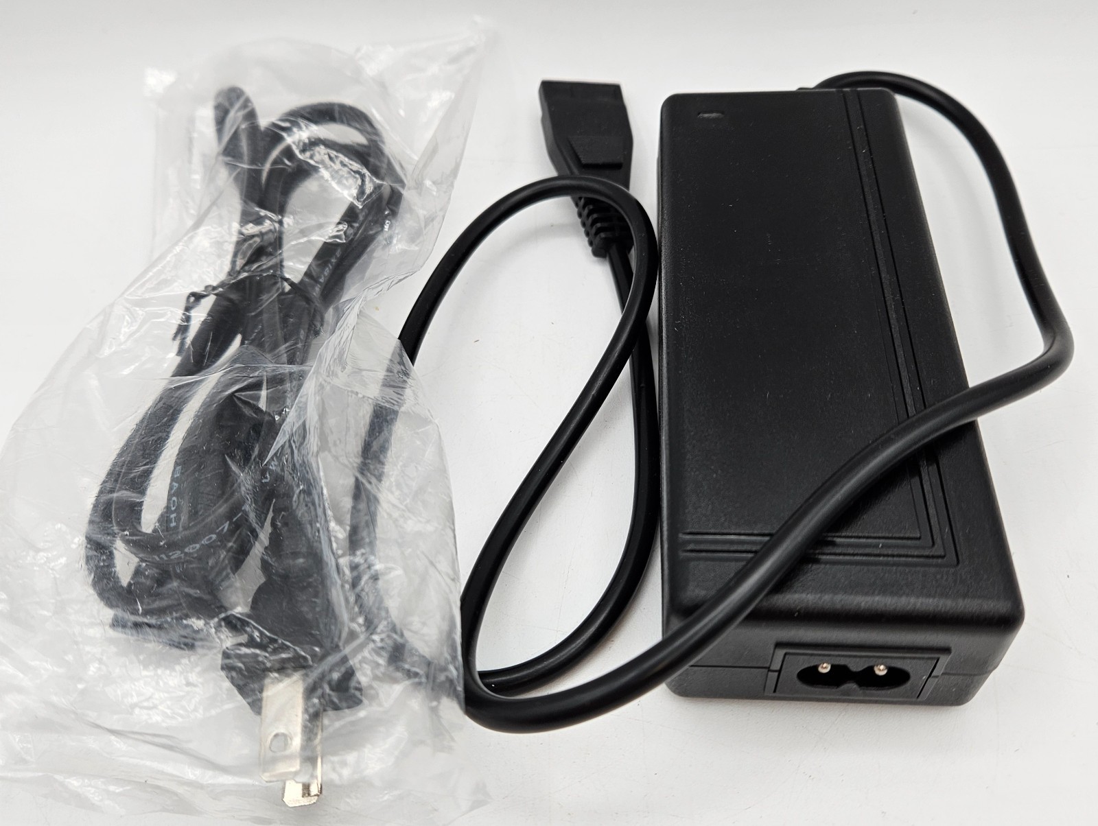 Newer Technology USB 2.0 Universal Drive Adapter IDE ATA SATA