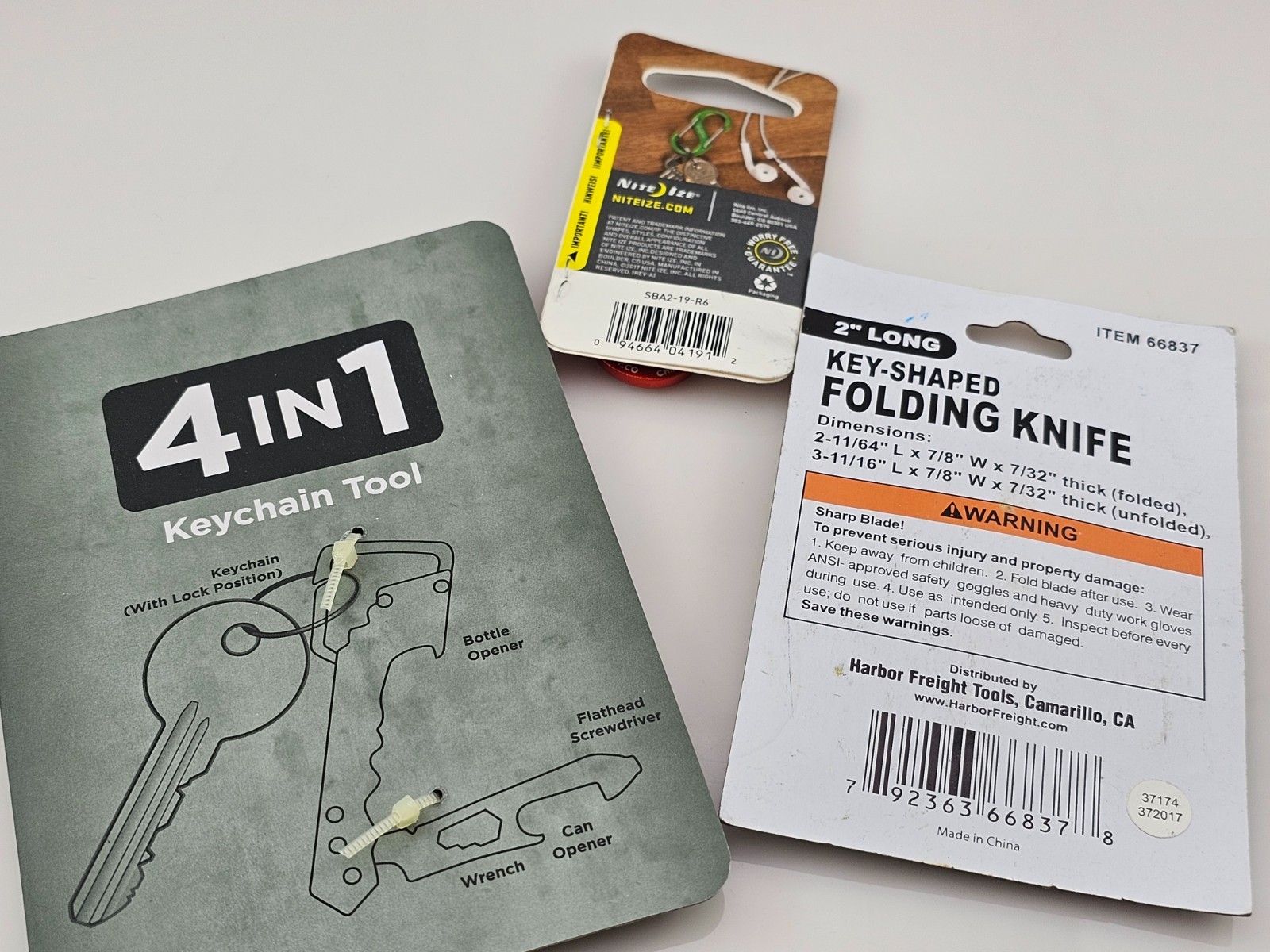 4-in-1 Keychain Tool & Nite Ize S-Biner #4 Aluminum, & Key Folding Knife 66837