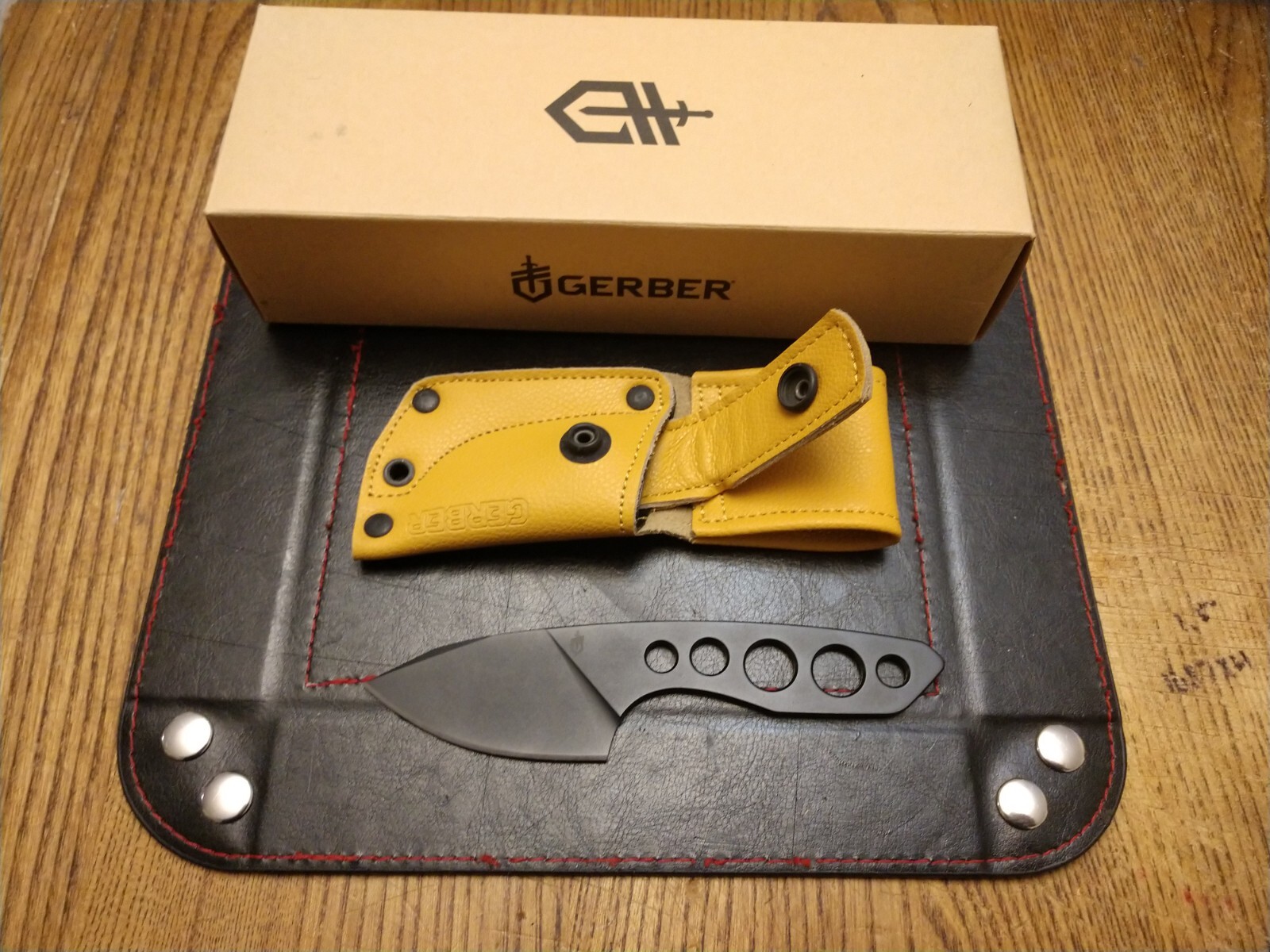 Gerber Dibs Fixed Blade Knife Leather Sheath 2.5" 440A SS Blade 2.2 OZ