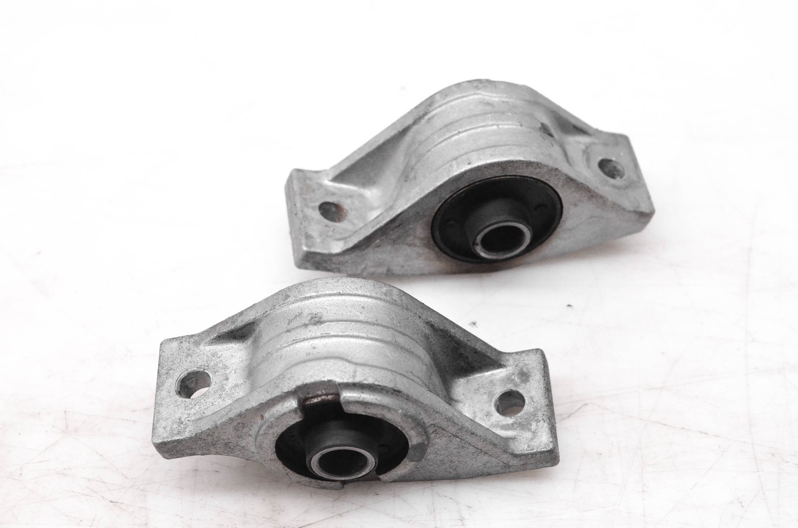 14 Arctic Cat XF 7000 Crosstour Front Left & Right Engine Motor Brackets Mounts