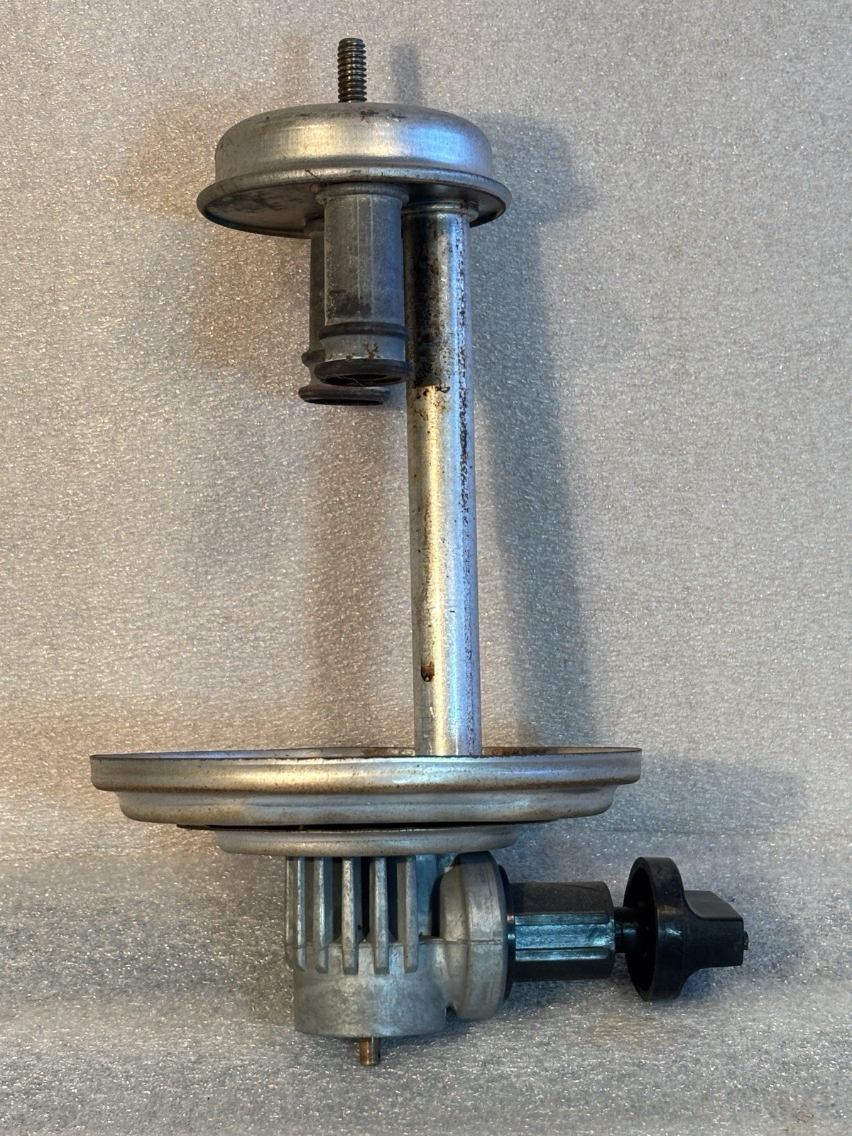 5152C Coleman 2 Mantle Propane Lantern Complete Valve Assembly - Knob   Tested