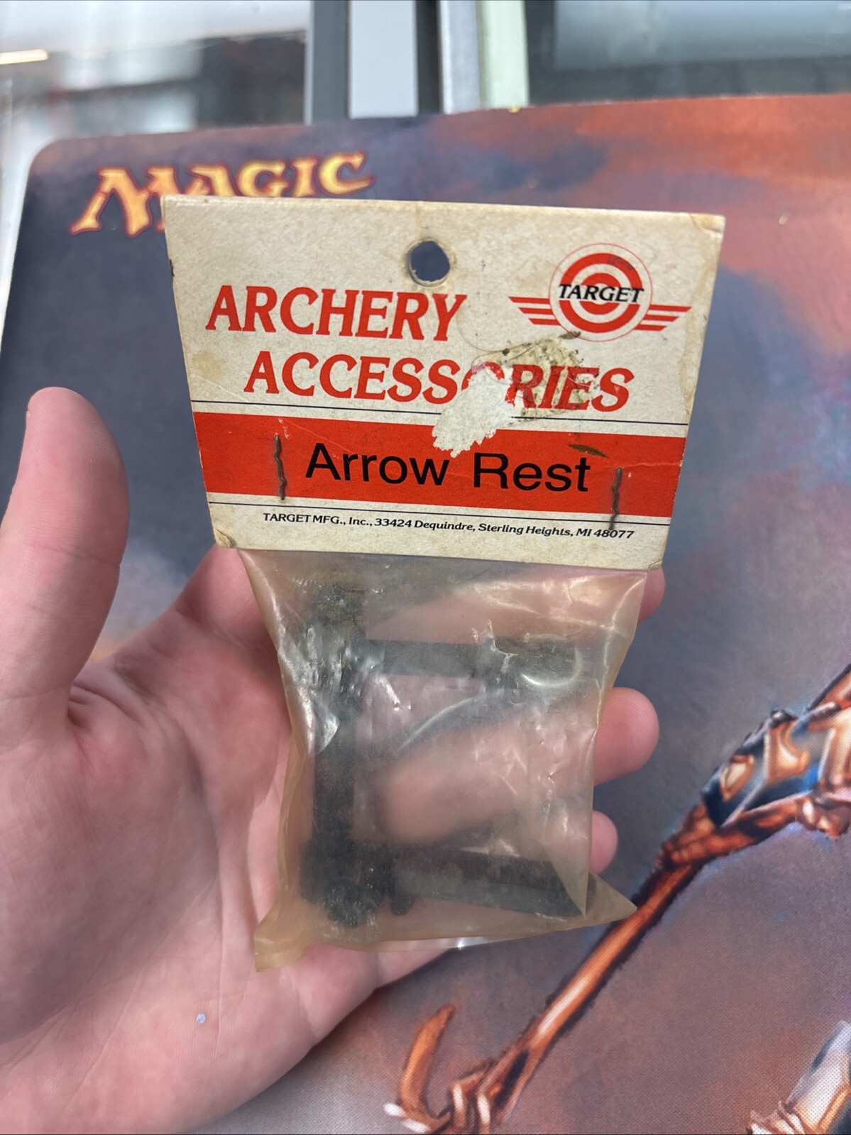 Archery Accessories Arrow Rest Target T-29S Roller Rest NOS