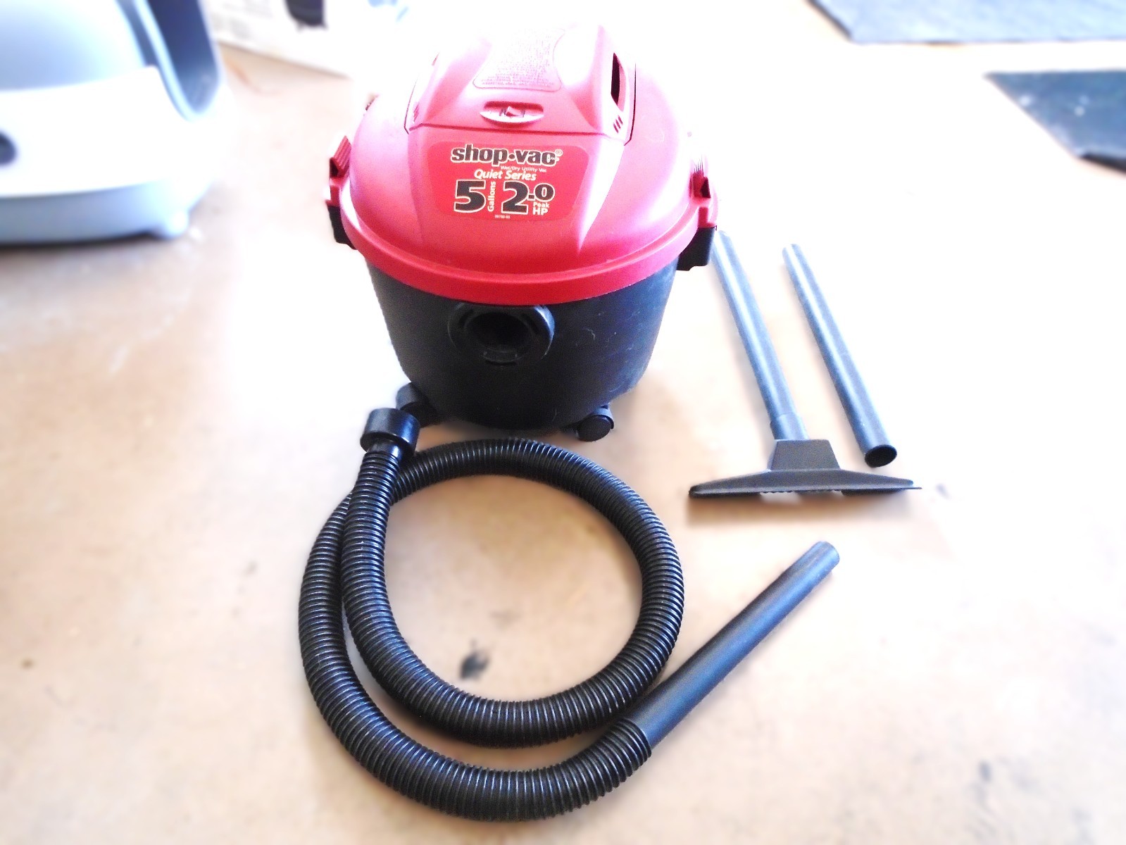 Shop Vac Wet- Dry  Quiet Series. New in box.