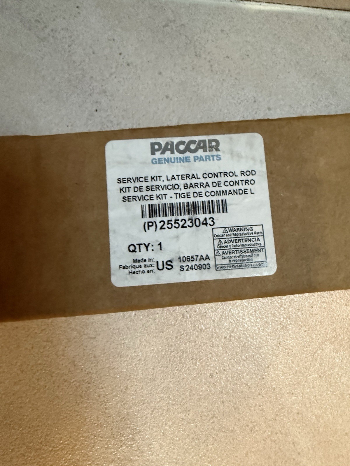25523043 Paccar Genuine Parts OEM Lateral Control Rod Service Kit