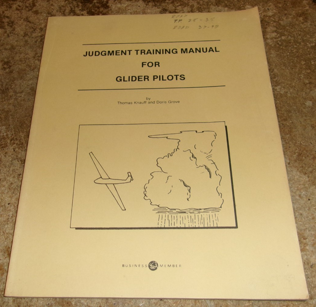 1985 judgement training manual for glider pilots good used