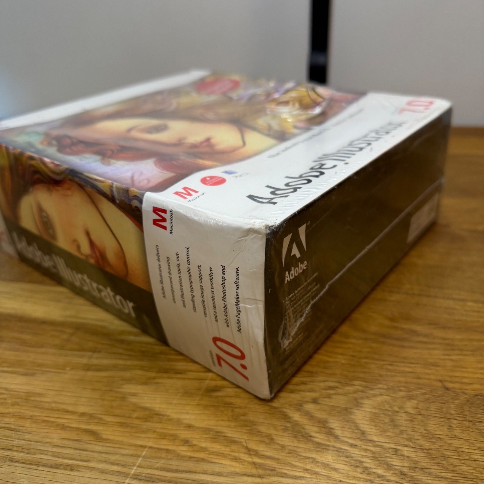 Adobe Illustrator 7.0 (Mac OS) Vintage SEALED Box Damage