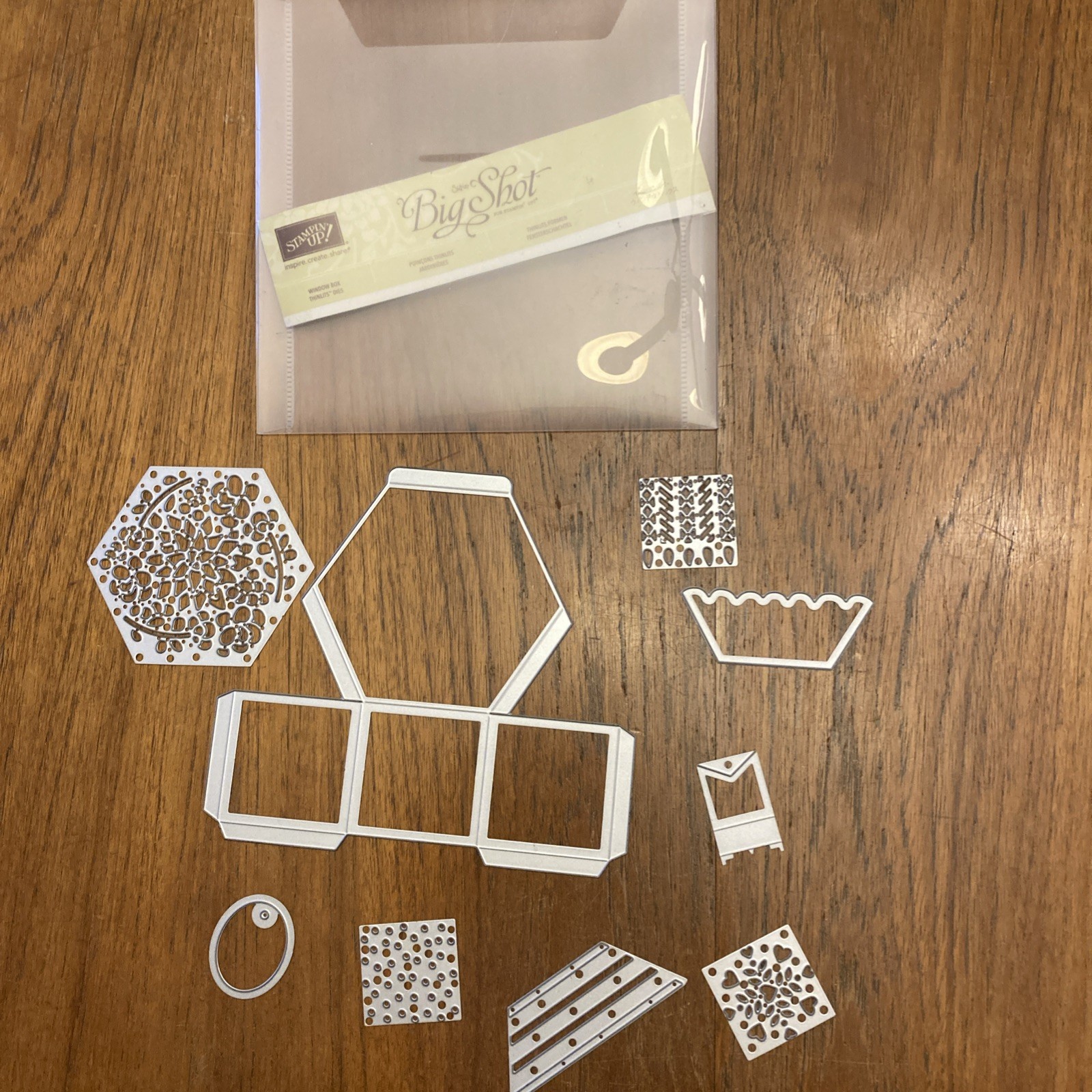 Stampin Up Sizzix Big Shot Thinlits Dies 9pc Window Box 142762
