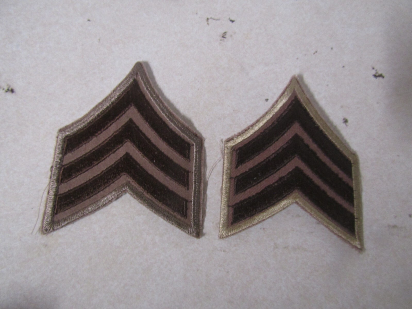 PATCH SEW ON SET OF 2 FIREMAN POLICE OTHER SERGEANT STRIPES OFF BROWN ON TAN
