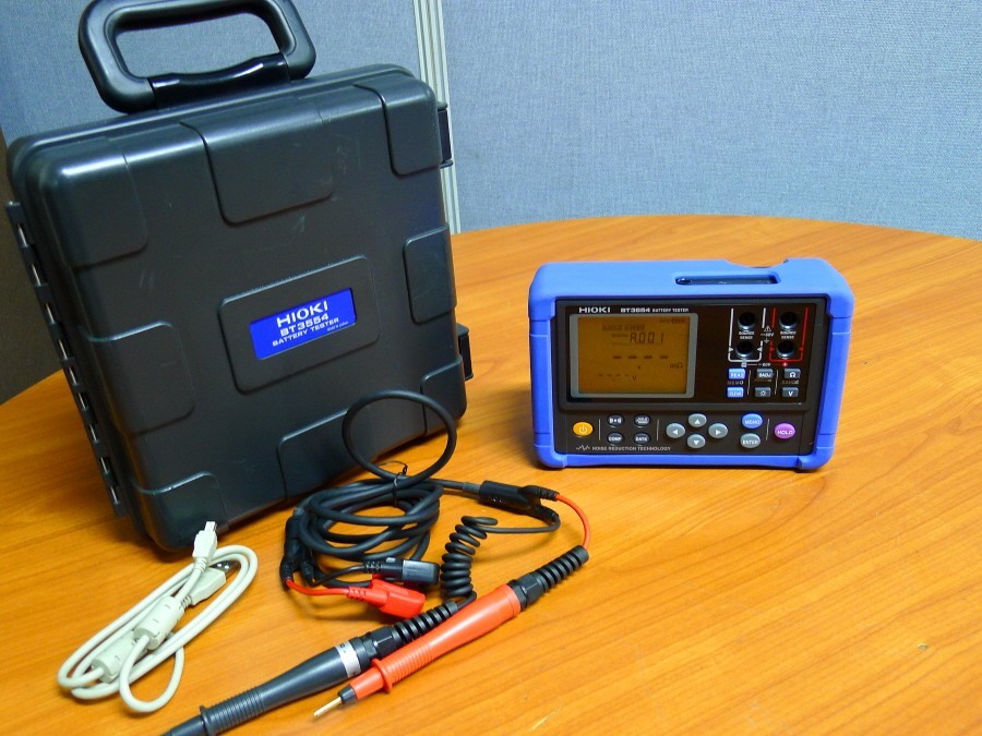 HIOKI BT3554 Battery tester, made in Japan