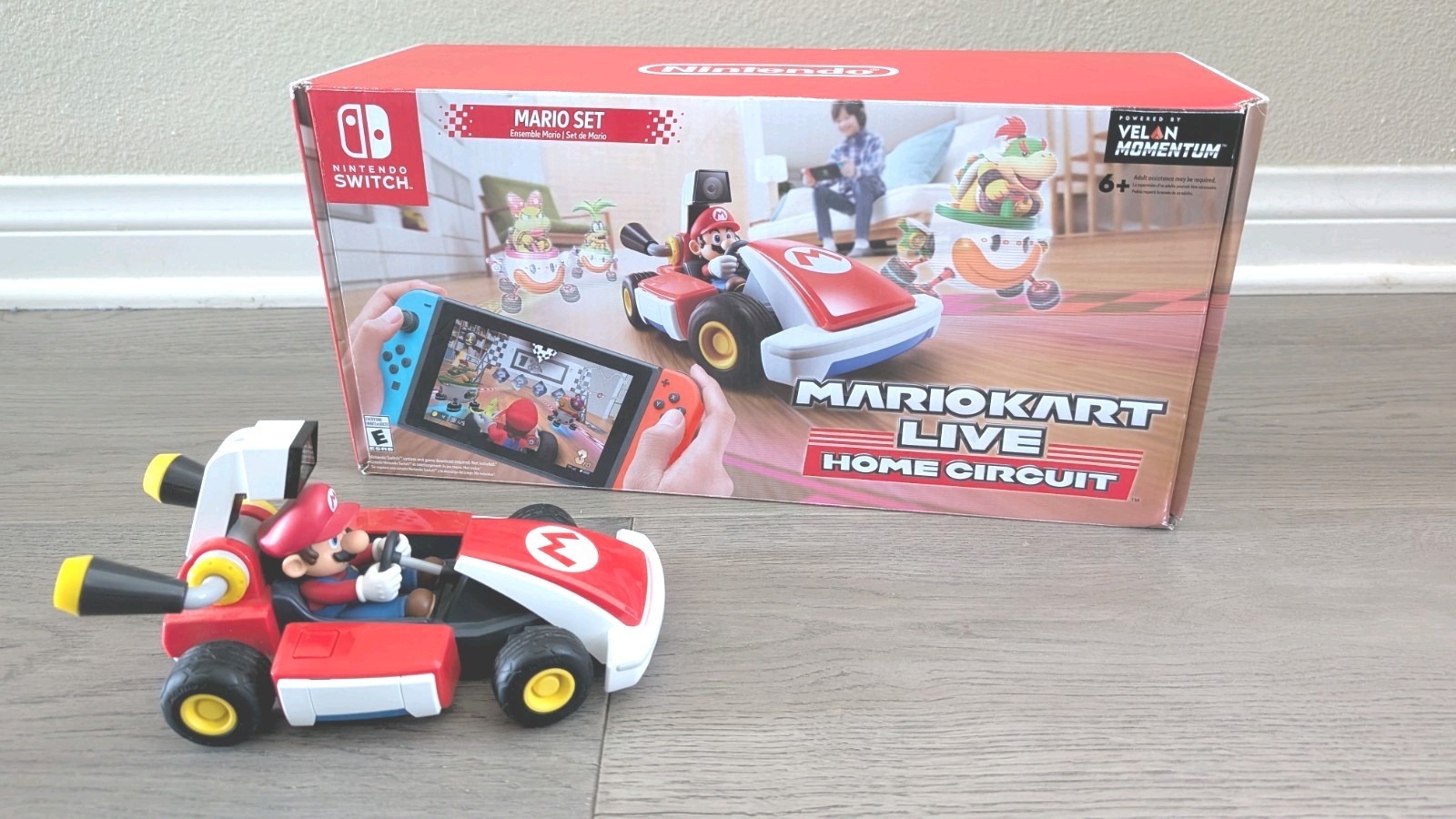 Nintendo Mario Kart Live: Home Circuit Mario Set for Switch, Kart & Gates.
