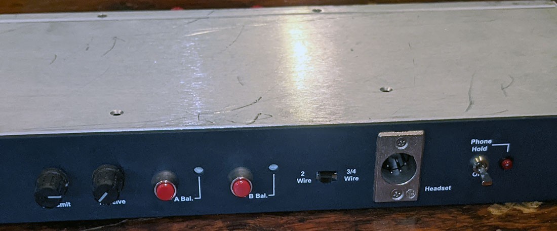 Clear-Com AC-701 Tel / 2-Wire Interface Unit (Rack-Mountable)