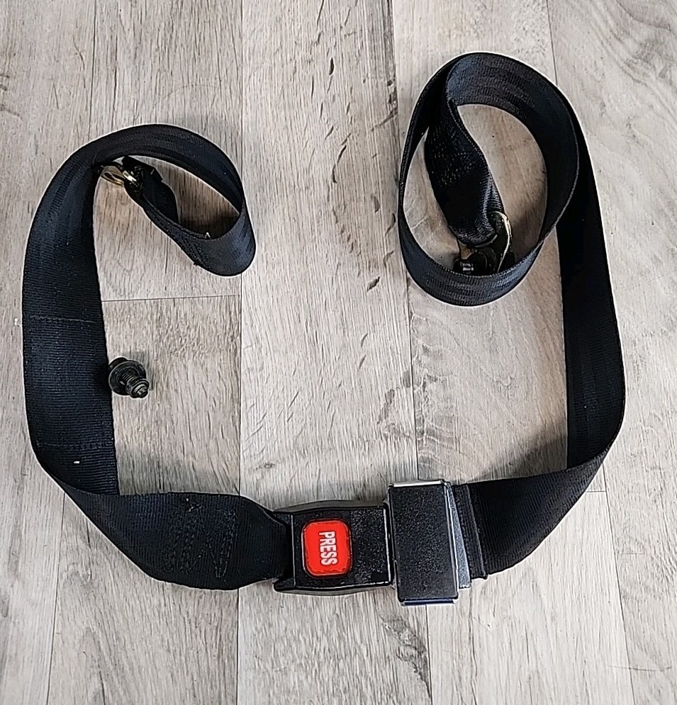 Quantum Q6 Edge 3 / 2.0 Power Wheelchair Seat Belt with Mounting Hardware