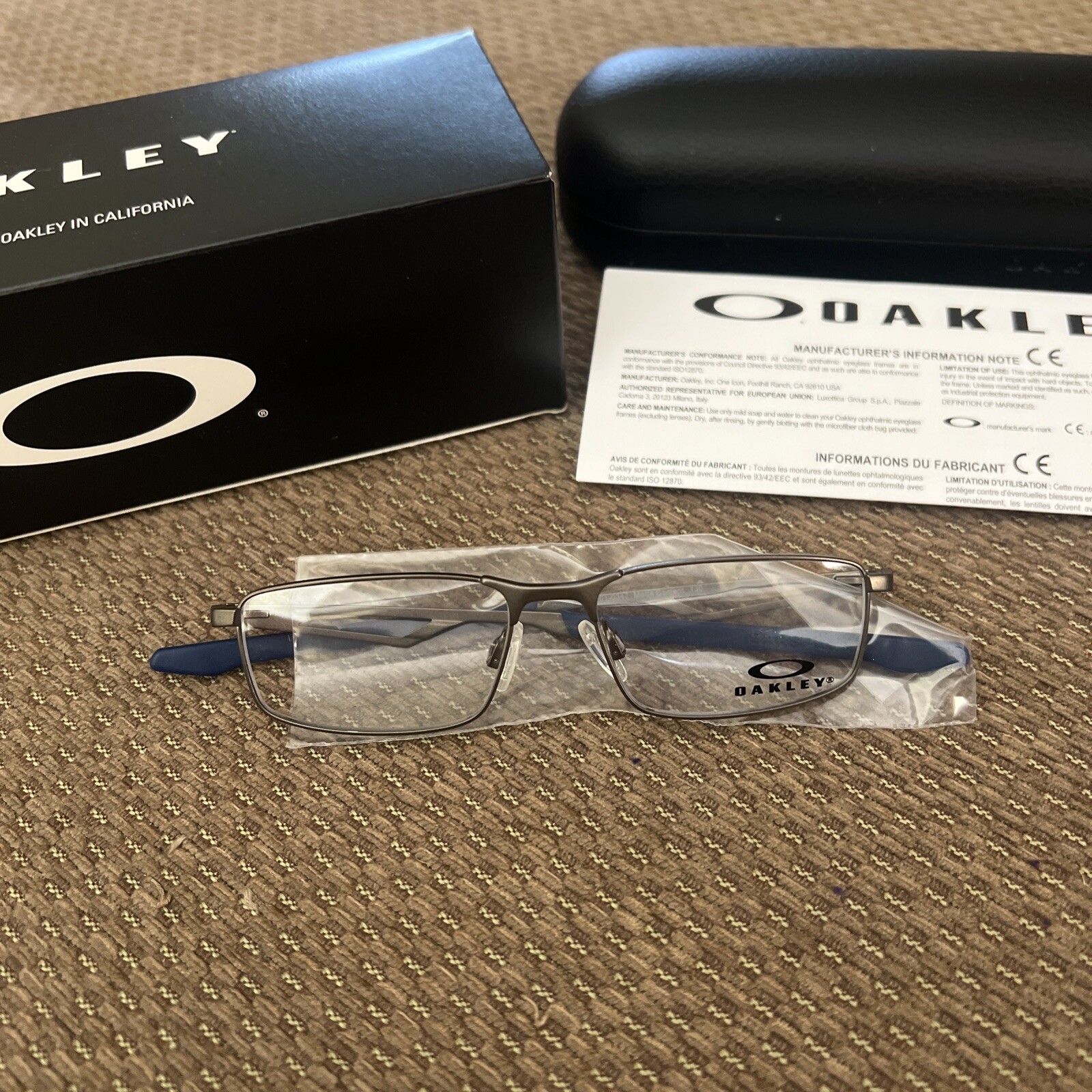 Lot Of 5 Oakley Barspin Eyeglasses XS 47[]14 Y3001 New In Case Lot Of 5