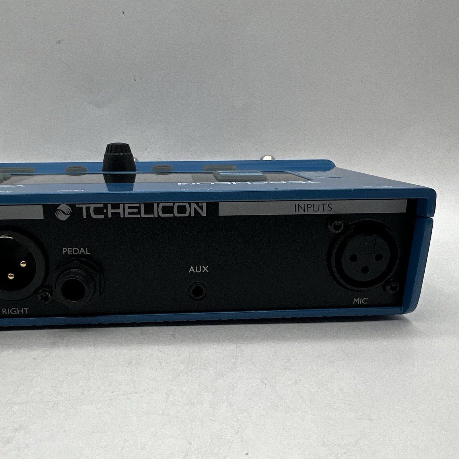 TC-Helicon VoiceLive Play Harmony & Vocal Effects Processor For Singers