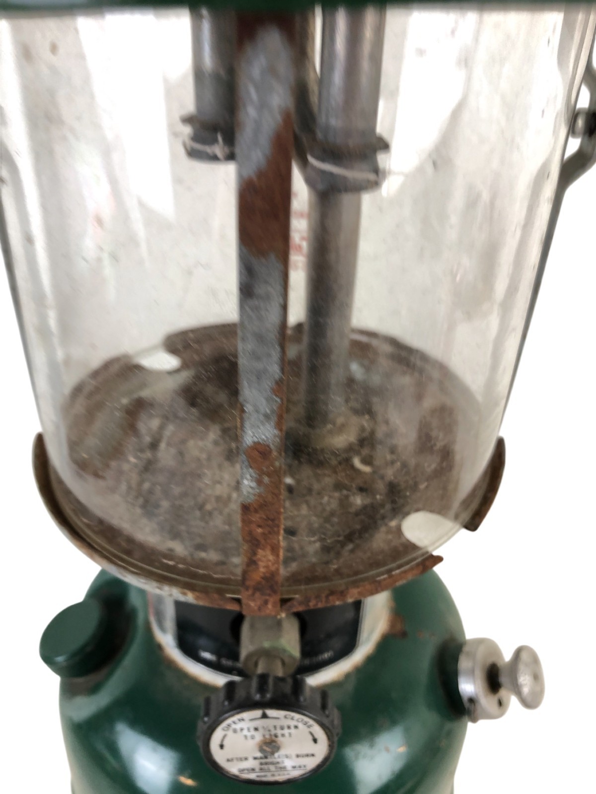 1979 Coleman 220J Vintage Two Mantle Lantern