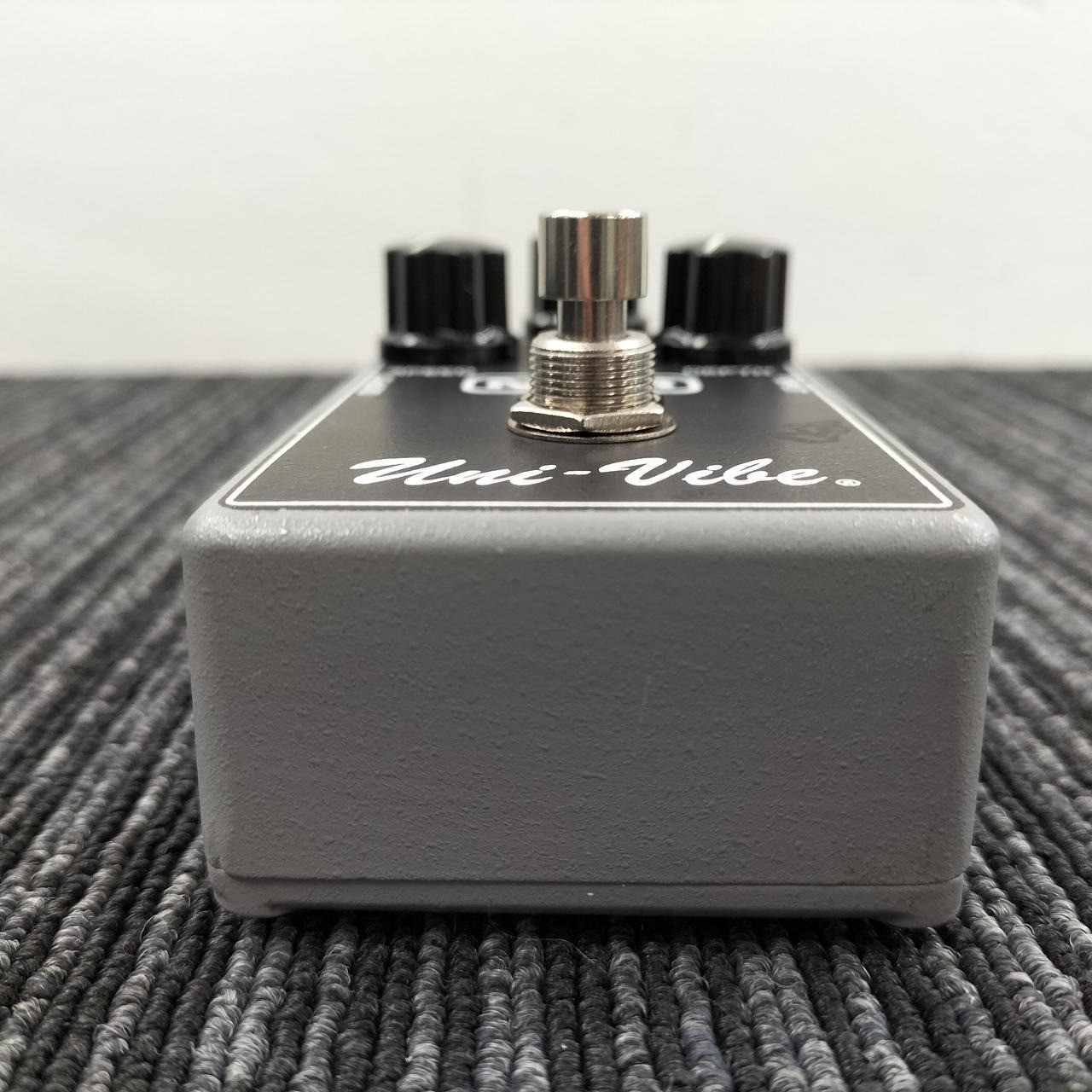 MXR M68 Uni-Vibe Chorus/Vibrato Guitar Effects Pedal