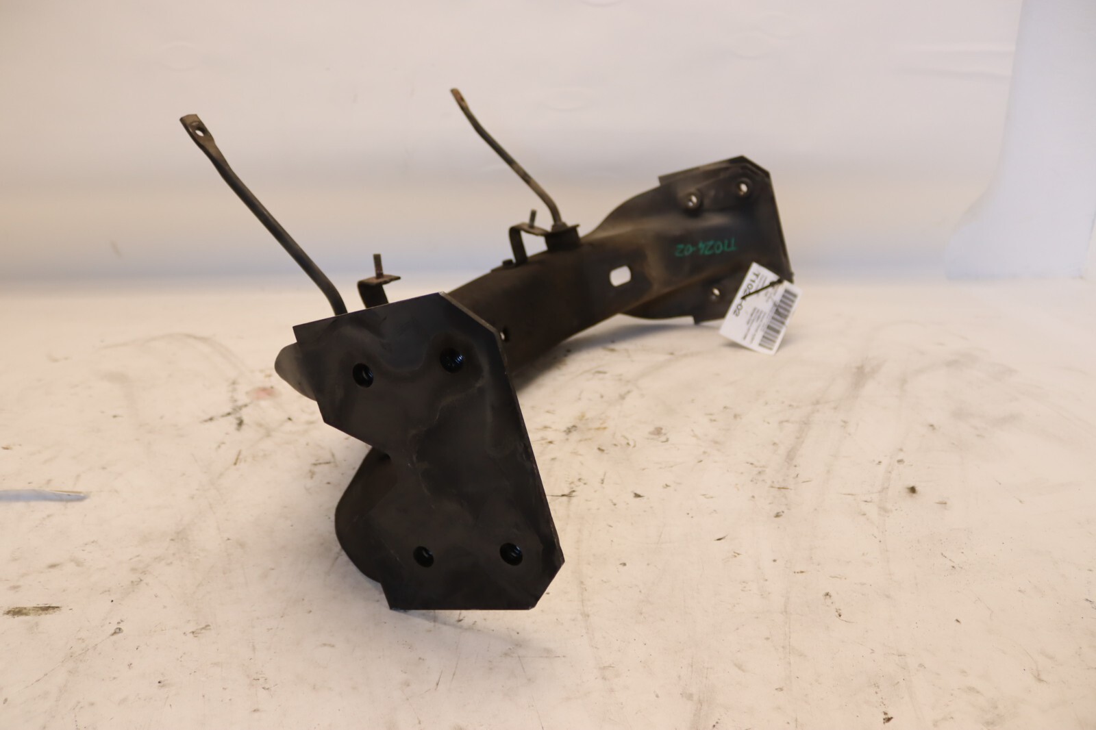 2008-2018 INTERNATIONAL DURASTAR 4300 ENGINE MOUNT SUPPORT BRACKET FRAME OEM