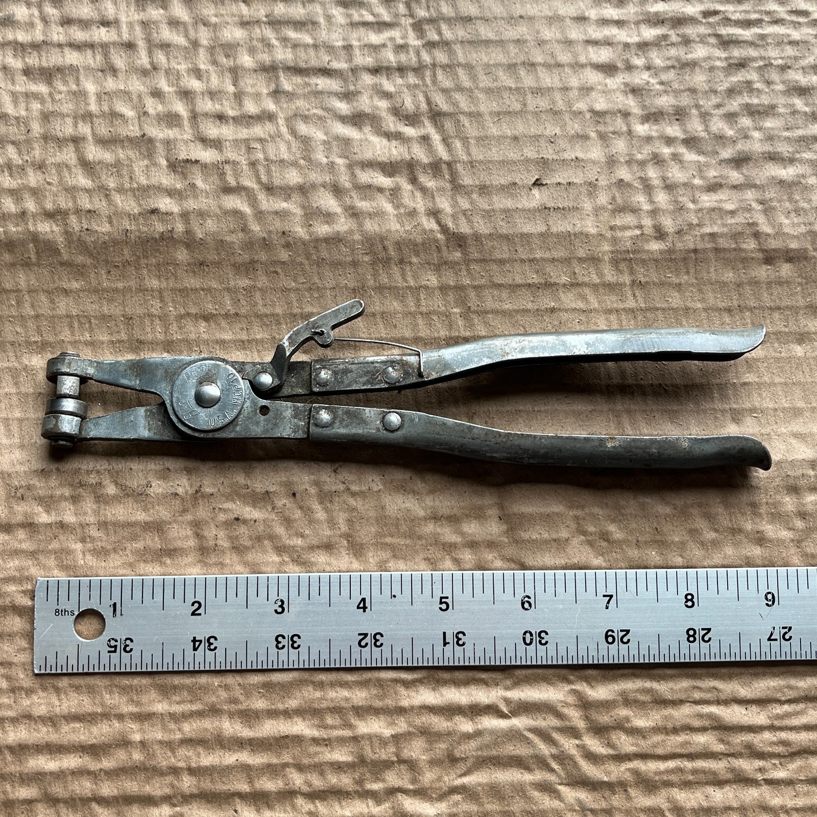 Blue-Point Tools USA HCP10 Locking Hose Clamp Pliers 9" Long by Snap-on