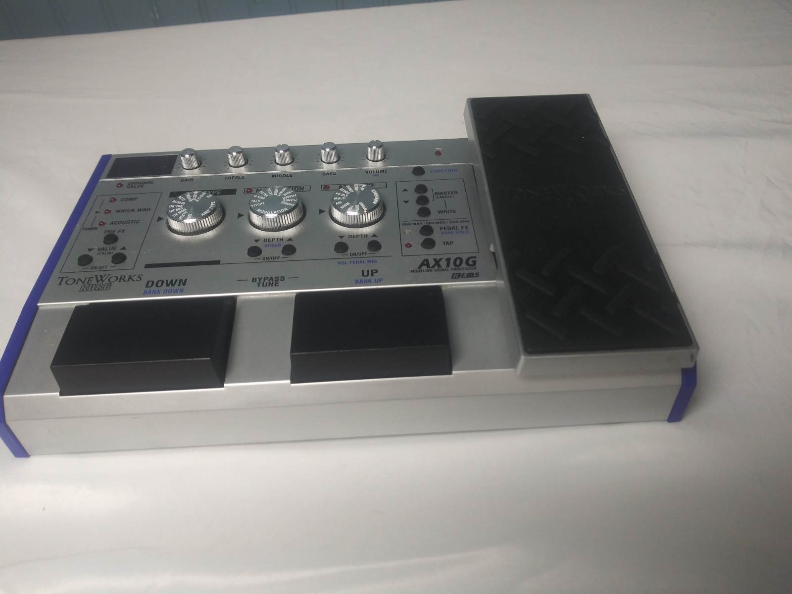 KORG AX10G MODELING SIGNAL PROCESSOR