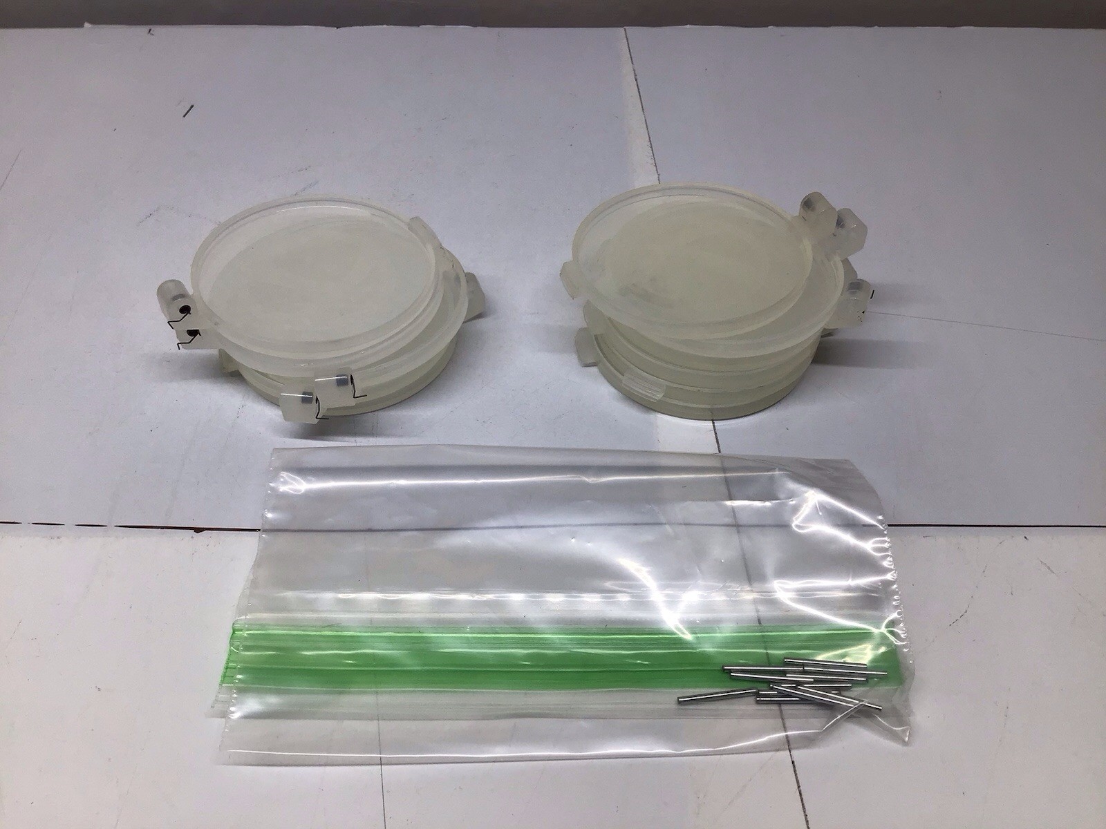 Gen X Global LOT of 11 GXG 140 Round Paintball Pod/Tube Replacement Lids A10