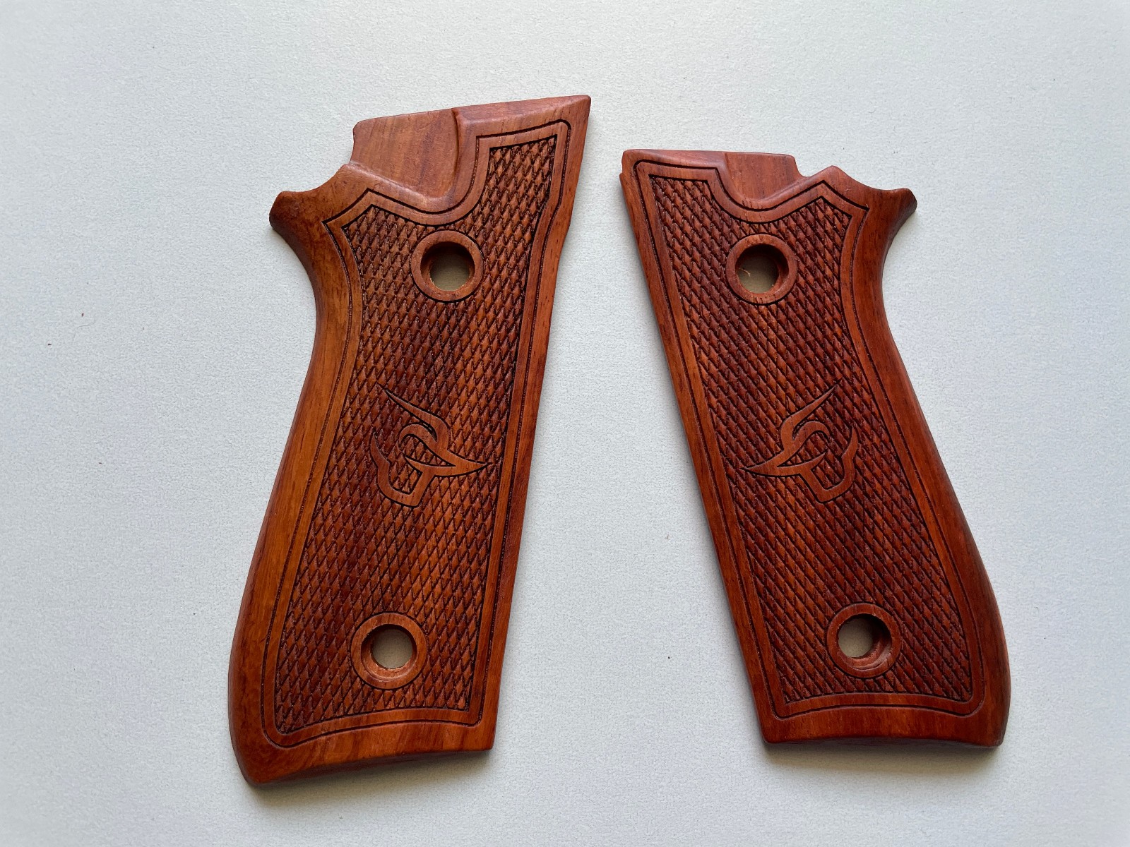 New crave hardwood Grips For Taurus Pt-92, Pt-99, Pt100, Pt101 Decocker #002