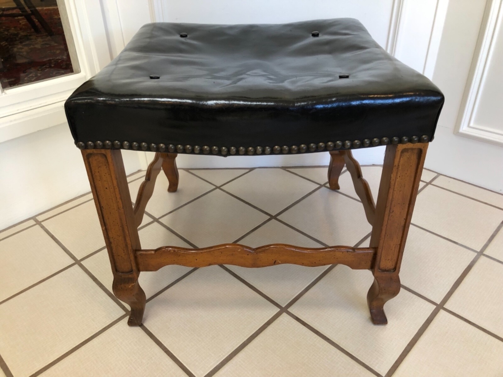 ANTIQUE VINTAGE FRENCH WALNUT & BLACK LEATHER TUFFED FOOTSTOOL W BRASS BRADS