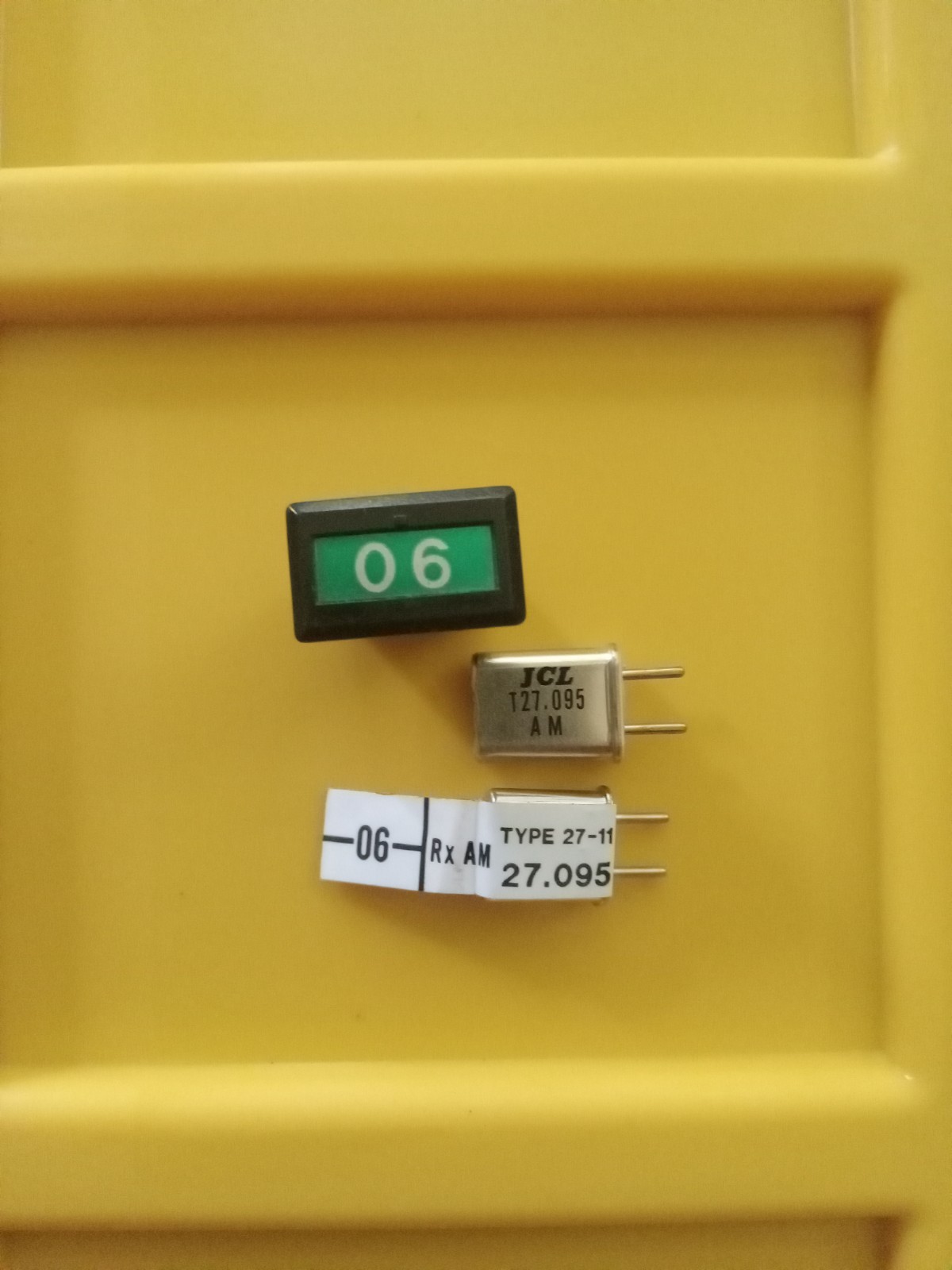 FUTABA 27MHZ CRYSTAL SET. RX/TX 27.095 CH#06 TESTED