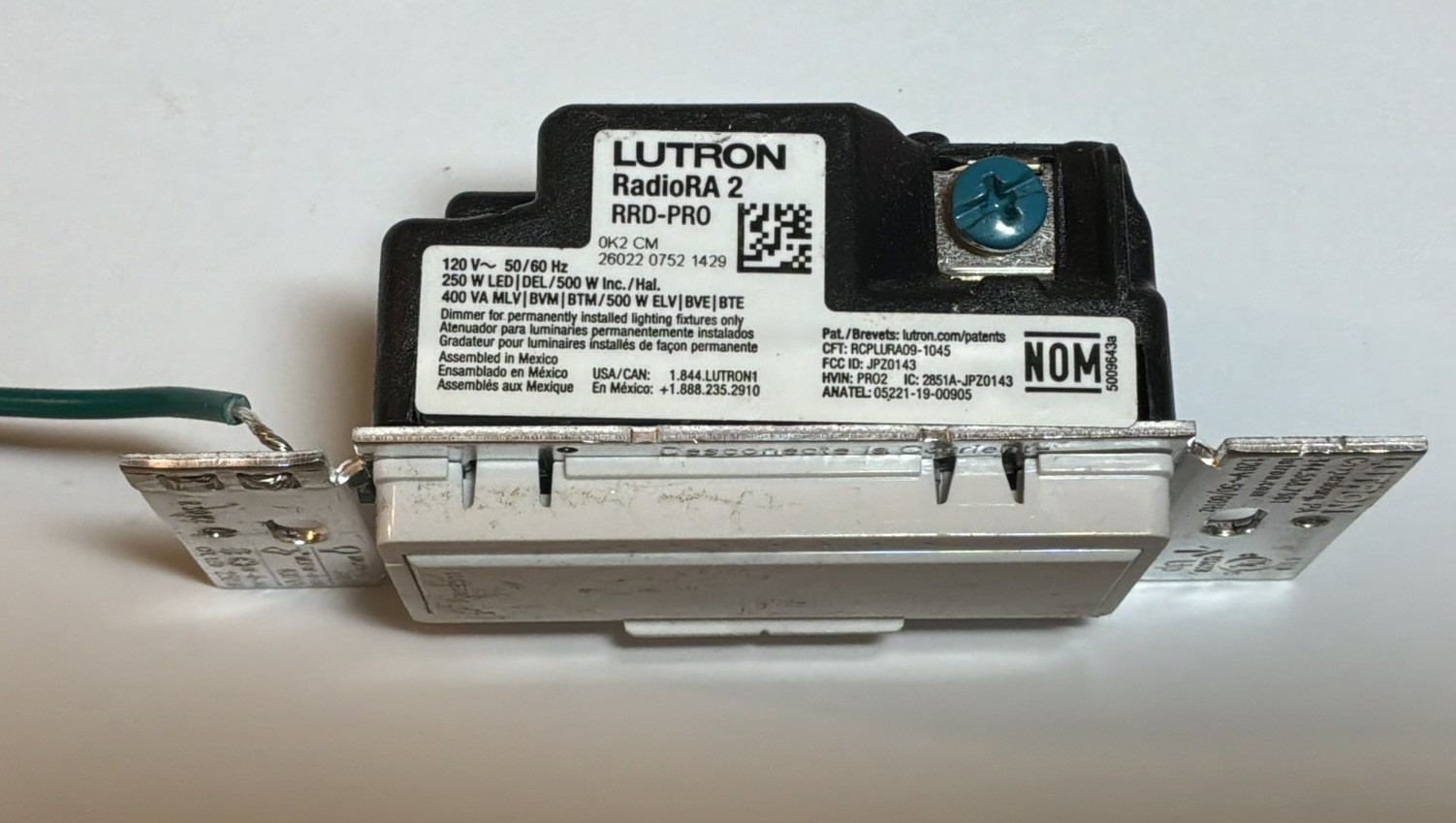 Lutron RRD-PRO RadioRA 2 Maestro LED+ Phase-Selectable RF Dimmer