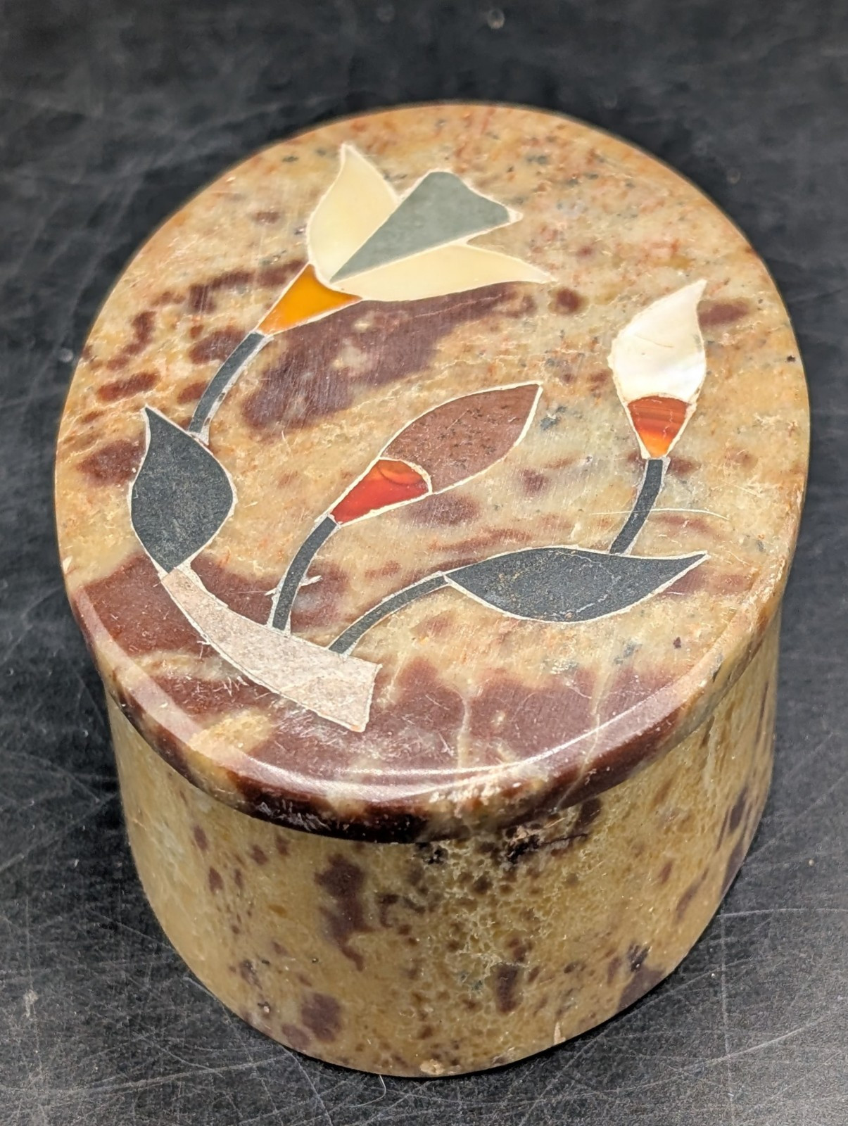 SOAPSTONE OVAL SHAPED Trinket Box INLAID FLOWERS INDIA   3” X 1”
