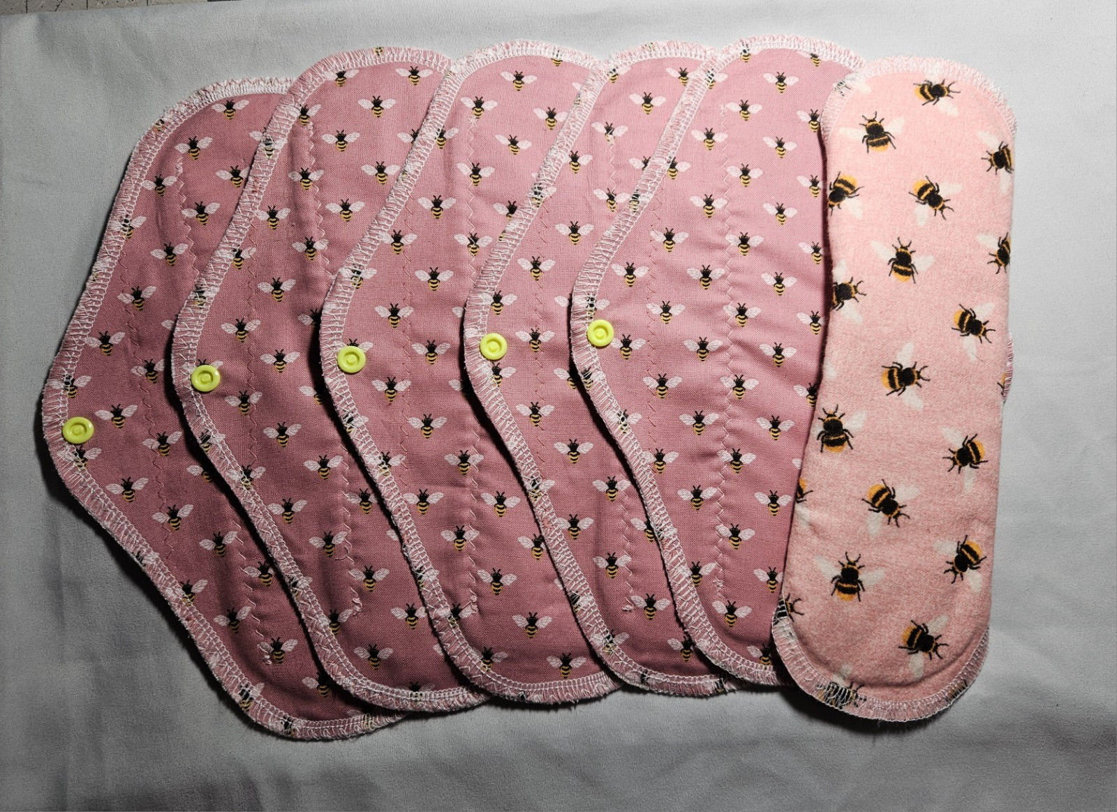 Set/6 Reusable Menstrual Pads (Rosey Bee) NWOT