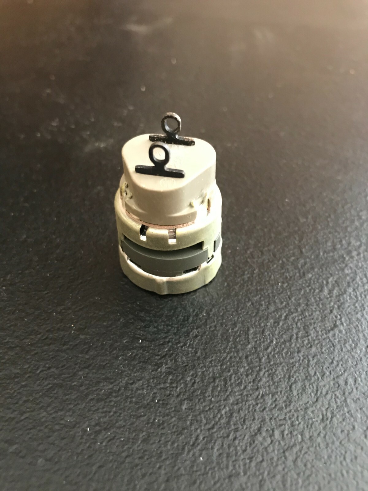 Centralab KR8 FASTATCH SPST Rear Switch Element New Old Stock