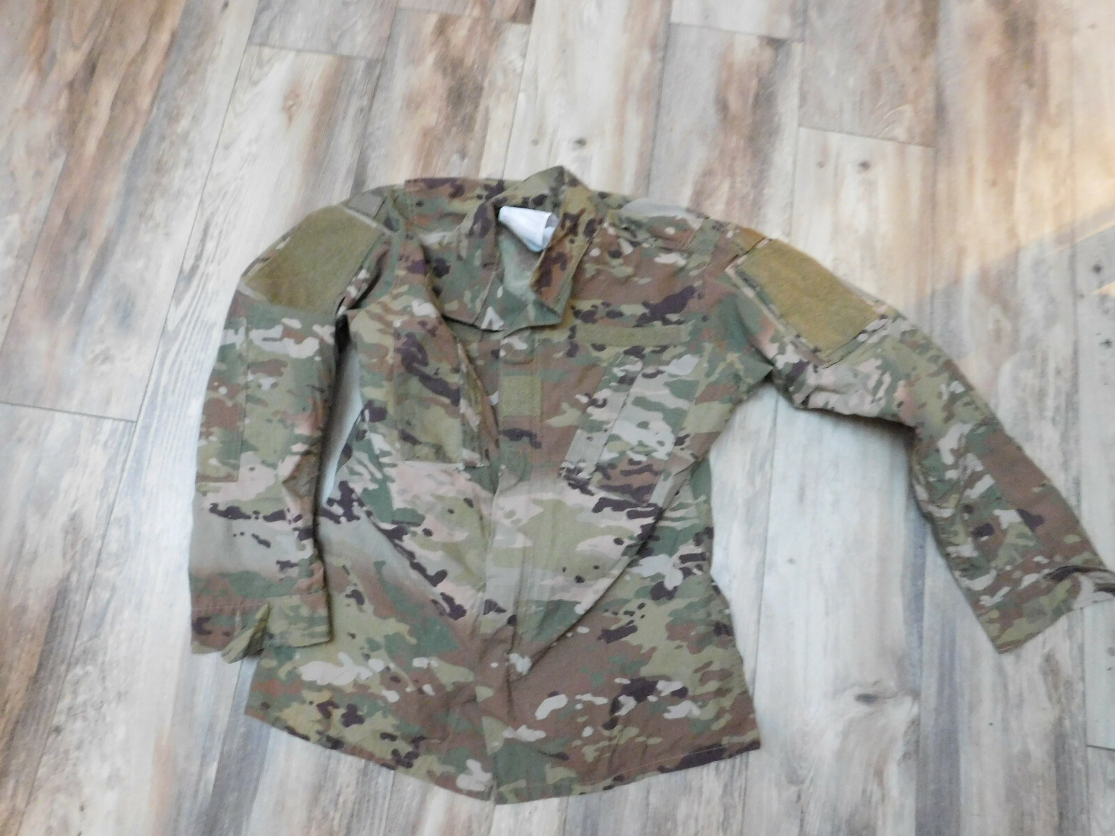 US ARMY OCP FLAME RESISTANT COAT SZ SMALL - LONG NEW