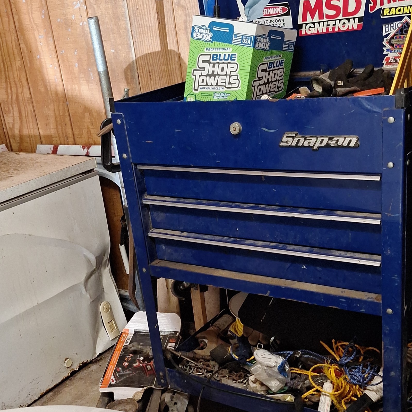Snap On Roll Around Box