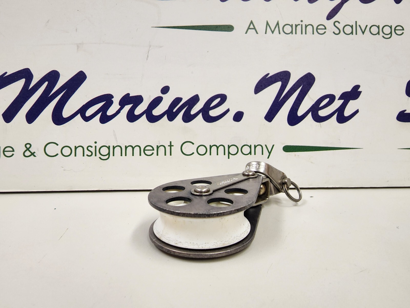 Schaefer #33-05 51mm (2") Wire Block with Missing Shackle