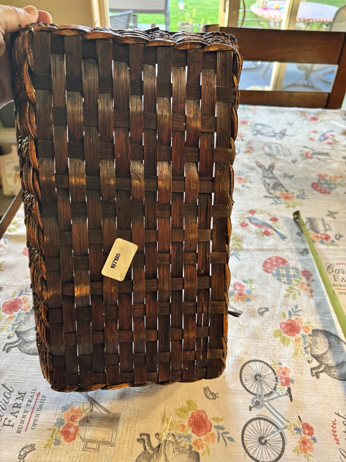 Rectangular woven basket