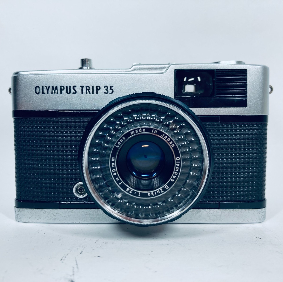[NEAR MINT] Olympus TRIP 35 Point & Shoot 35mm Film Camera From JAPAN