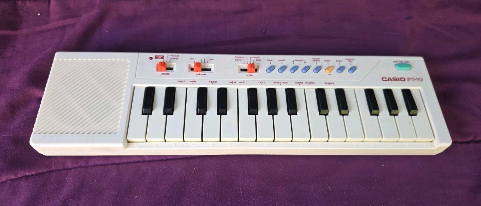 Vintage Casio PT-10 Mini Keyboard Synthesizer Tested Working Japan 1980s