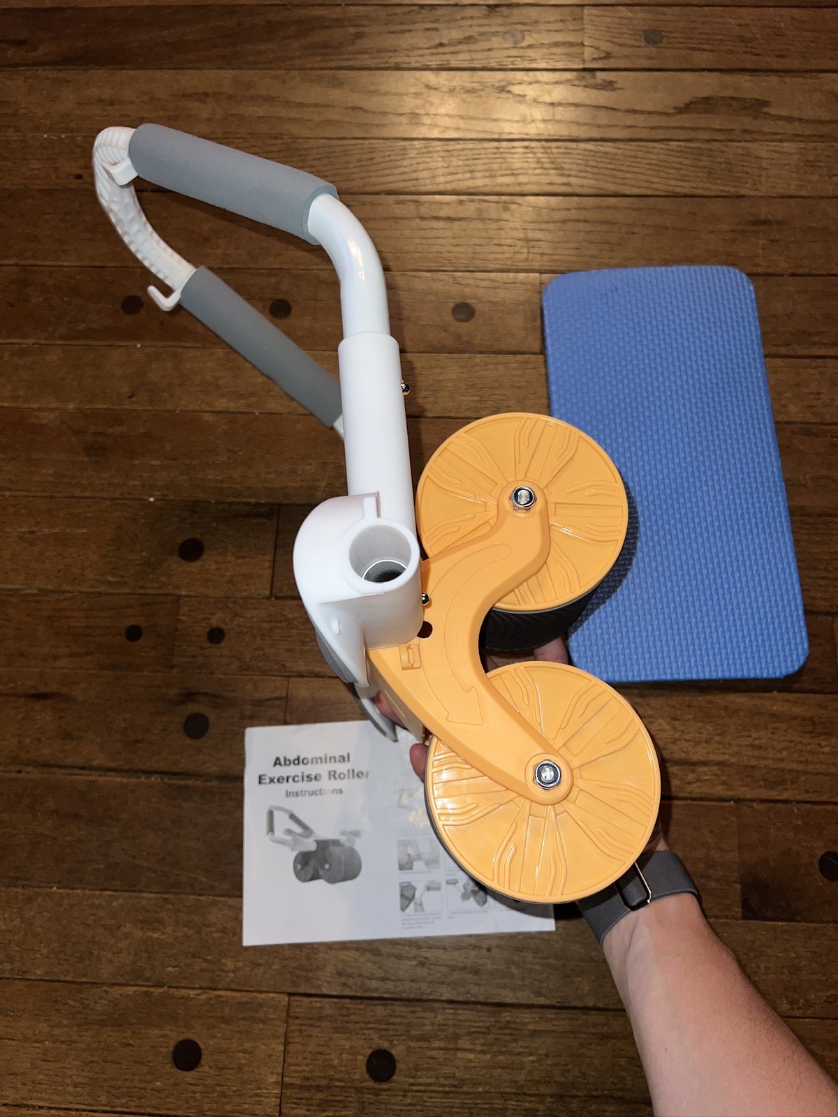 Ab Roller w Timer Double Wheel White Arm Support Foam Handles Ab Exercise Roller